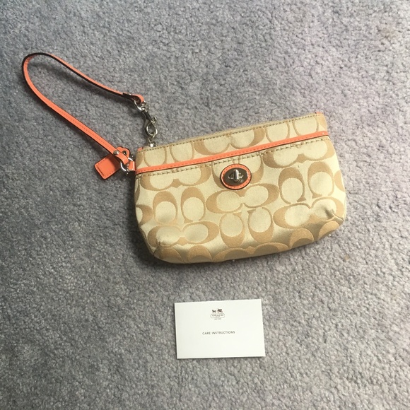 Coach Wristlet - Tan and Coral C Logo Pattern - Picture 1 of 3
